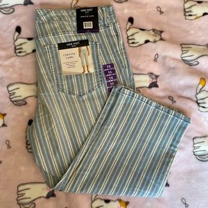 Nine West Capri Pants